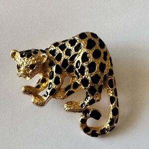 Park lane leopard brooch